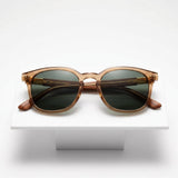 Brown / Green