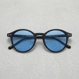 Frame: Black Lens: Blue