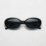 Black frame — Black lens