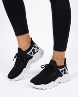 Black/White